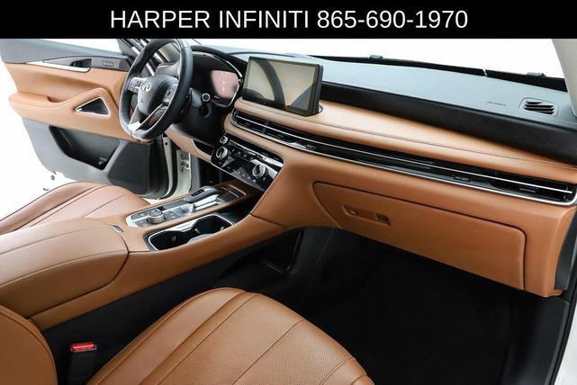 Photo of 2022 Majestic White INFINITI QX60