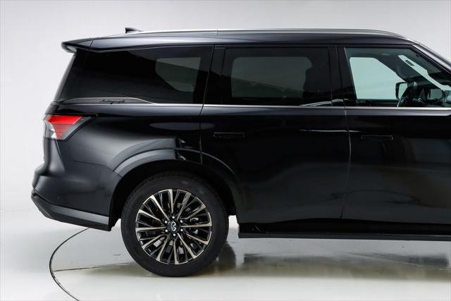 Photo of 2025 Mineral Black INFINITI QX80
