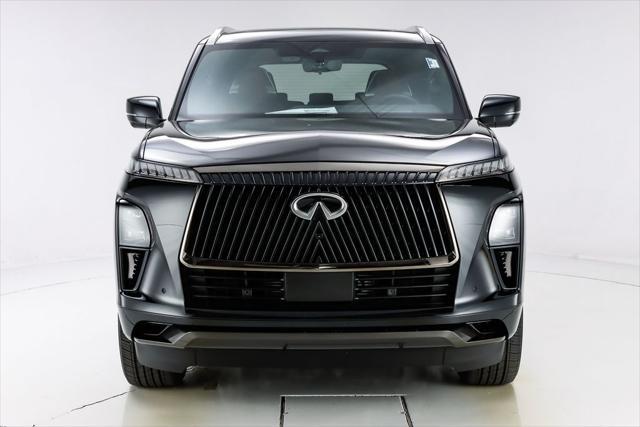 Photo of 2025 Mineral Black INFINITI QX80