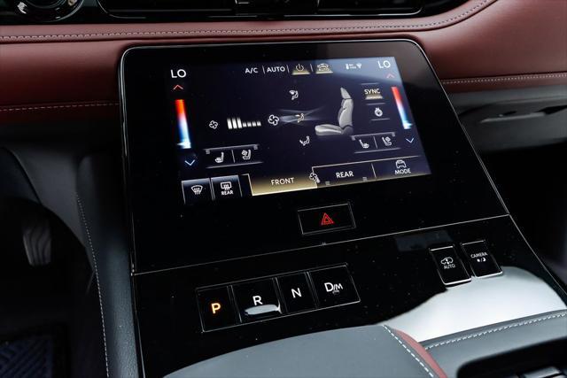 Photo of 2025 Mineral Black INFINITI QX80