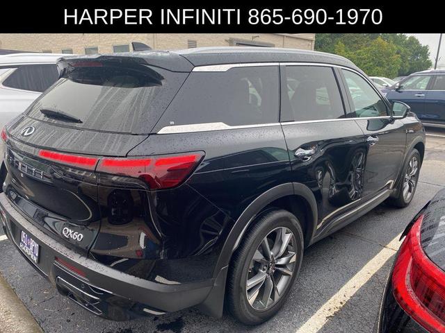 Photo of 2025 Mineral Black INFINITI QX60