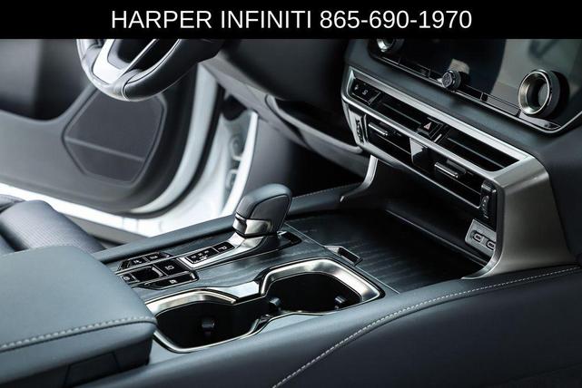 Photo of 2023 Eminent White Pearl Lexus RX 350