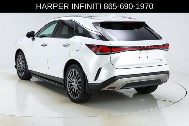 Photo of 2023 Eminent White Pearl Lexus RX 350