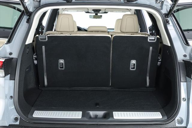 Photo of 2025 Harbor Gray INFINITI QX60
