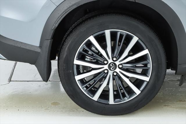 Photo of 2025 Harbor Gray INFINITI QX60