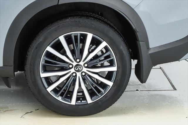 Photo of 2025 Harbor Gray INFINITI QX60