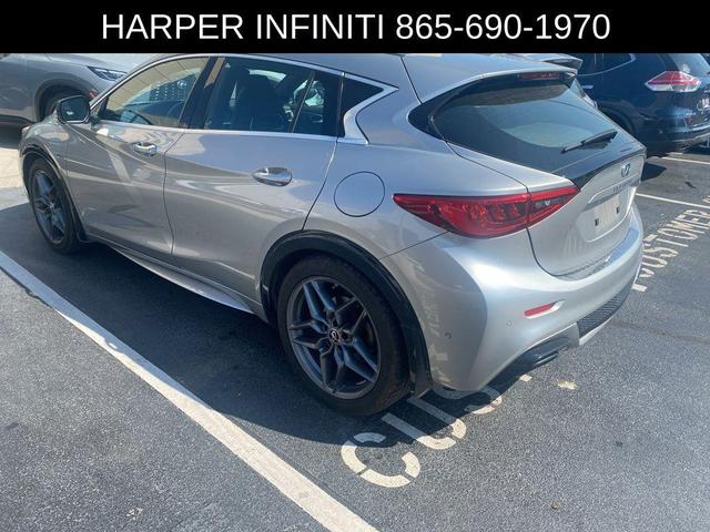 Photo of 2017 Blade Silver INFINITI QX30