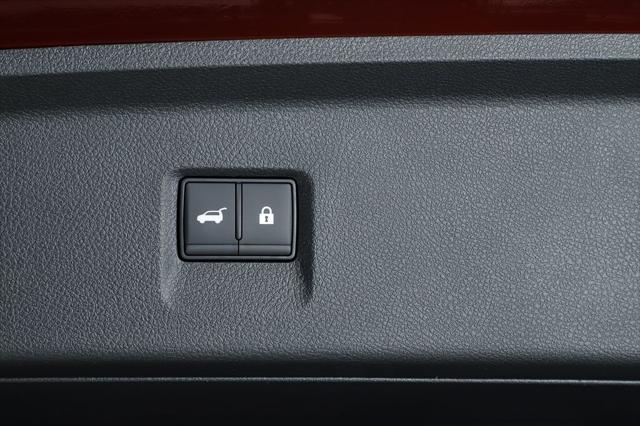 Photo of 2025 Deep Bordeaux/Black Obsidian INFINITI QX60