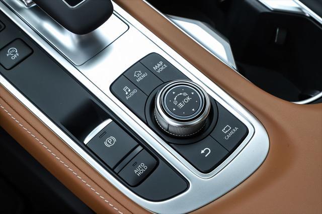 Photo of 2025 Deep Bordeaux/Black Obsidian INFINITI QX60