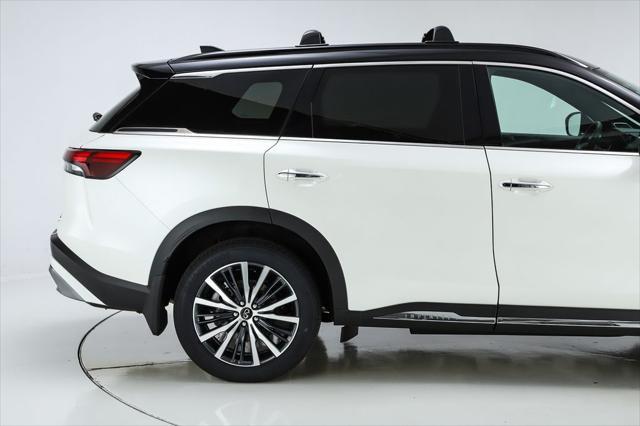 Photo of 2025 Majestic White/Black Obsidian INFINITI QX60