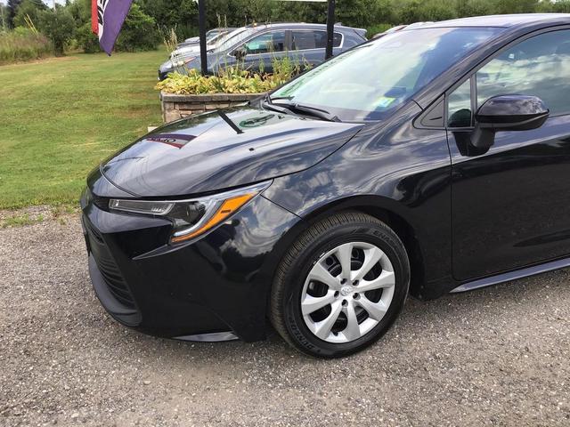 Photo of 2023 Black Toyota Corolla