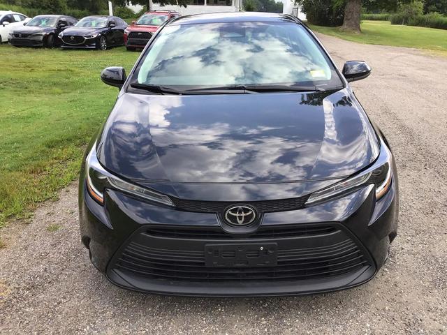 Photo of 2023 Black Toyota Corolla