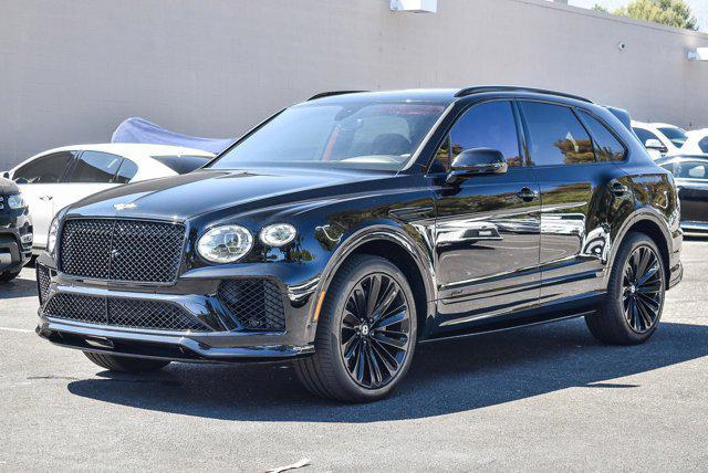 Photo of 2022 Beluga Bentley Bentayga