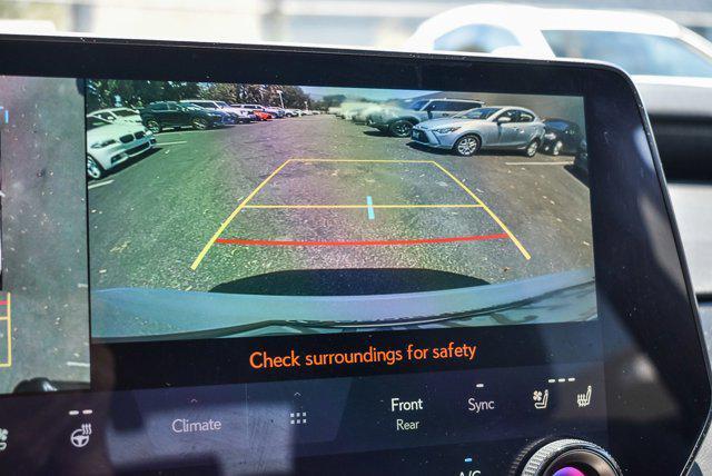 Photo of 2024 Eminent White Pearl Lexus RX 350