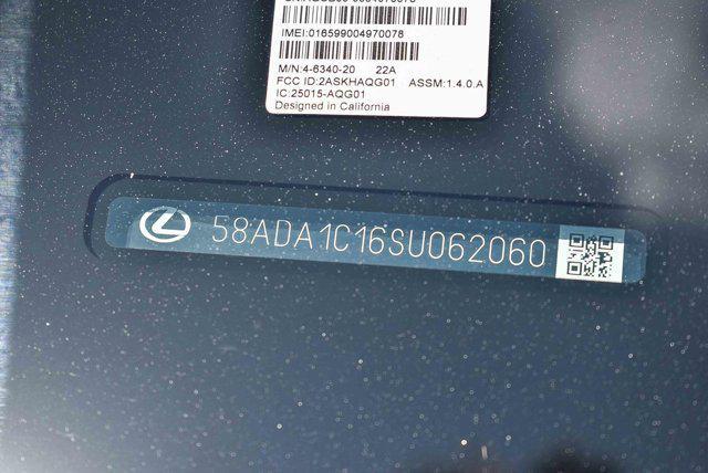 Photo of 2025 Eminent White Pearl Lexus ES 300h