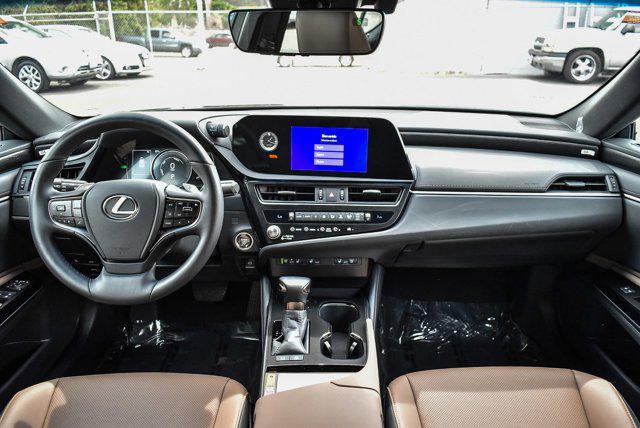 Photo of 2025 Caviar Lexus ES 300h