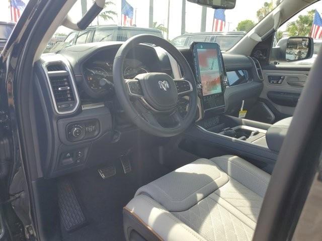 Photo of 2025 Diamond Black RAM 1500
