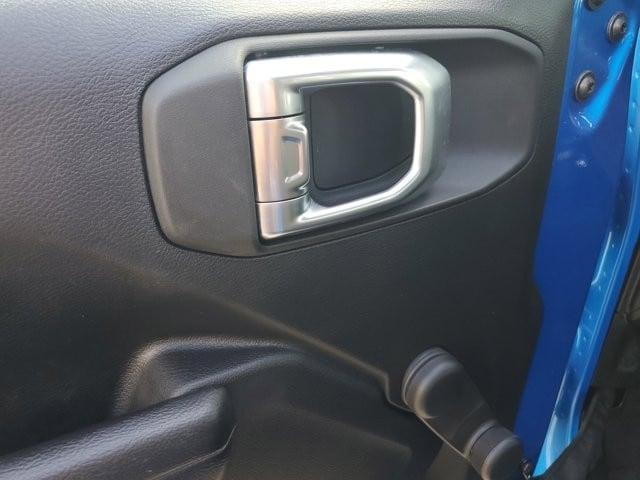 Photo of 2023 Hydro Blue Pearlcoat Jeep Wrangler