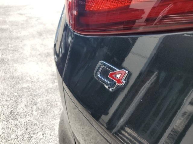 Photo of 2018 Vulcano Black Metallic Alfa Romeo Stelvio