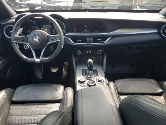 Photo of 2018 Vulcano Black Metallic Alfa Romeo Stelvio