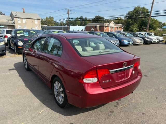 Photo of 2011 Red Honda Civic