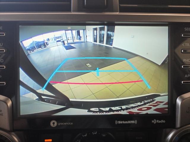 Photo of 2022 White Toyota 4Runner