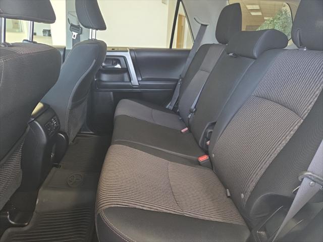 Photo of 2022 White Toyota 4Runner
