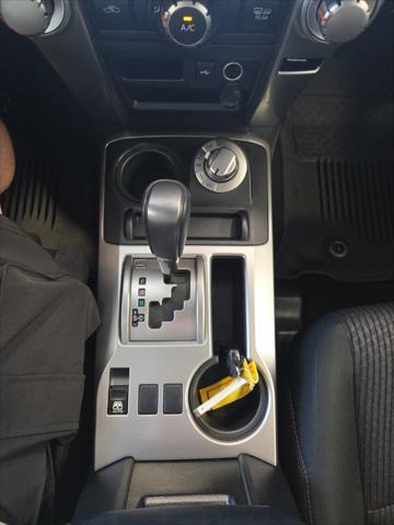 Photo of 2022 White Toyota 4Runner