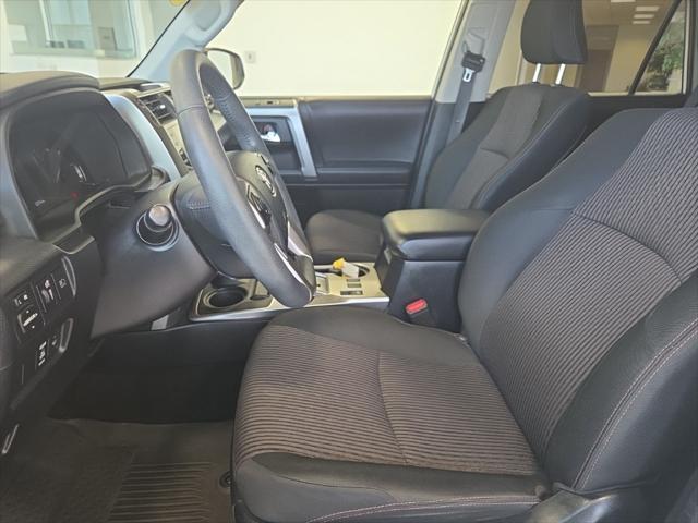 Photo of 2022 White Toyota 4Runner