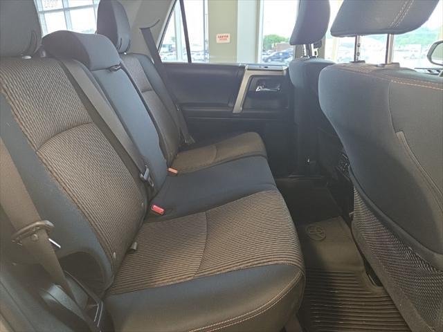 Photo of 2022 White Toyota 4Runner