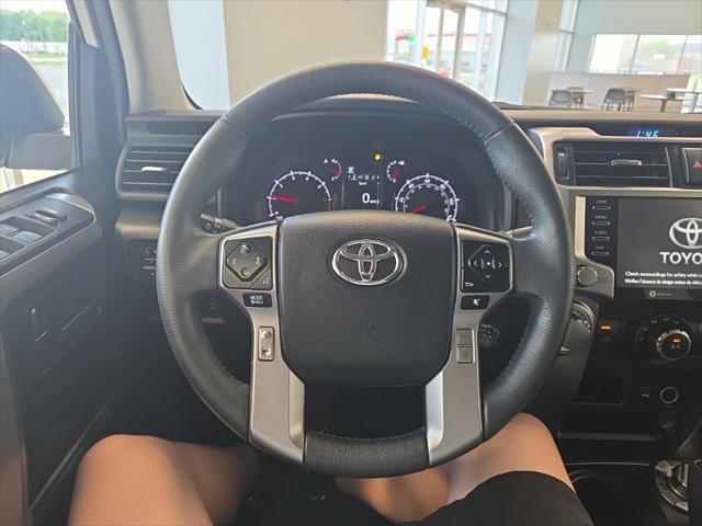 Photo of 2022 White Toyota 4Runner