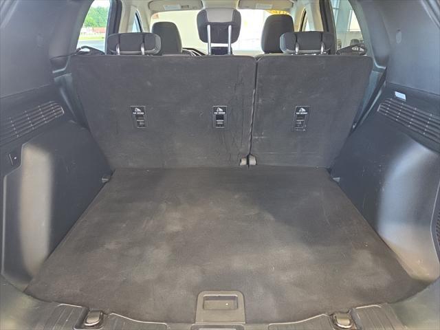 Photo of 2020 Black Metallic Ford Escape