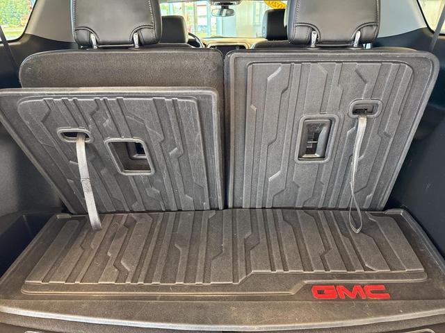 Photo of 2020 Ebony Twilight Metallic GMC Acadia