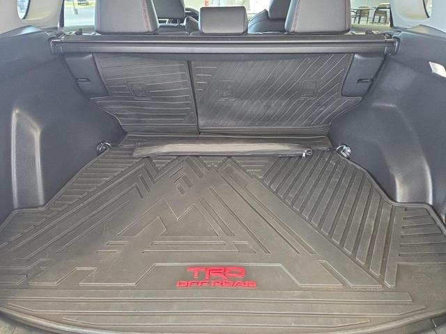 Photo of 2022 Midnight Black Metallic Toyota RAV4