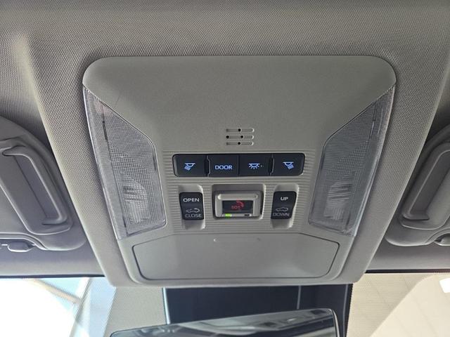 Photo of 2022 Midnight Black Metallic Toyota RAV4