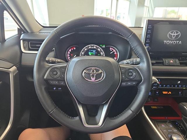 Photo of 2022 Midnight Black Metallic Toyota RAV4