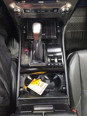 Photo of 2021 Gray Lexus GX 460
