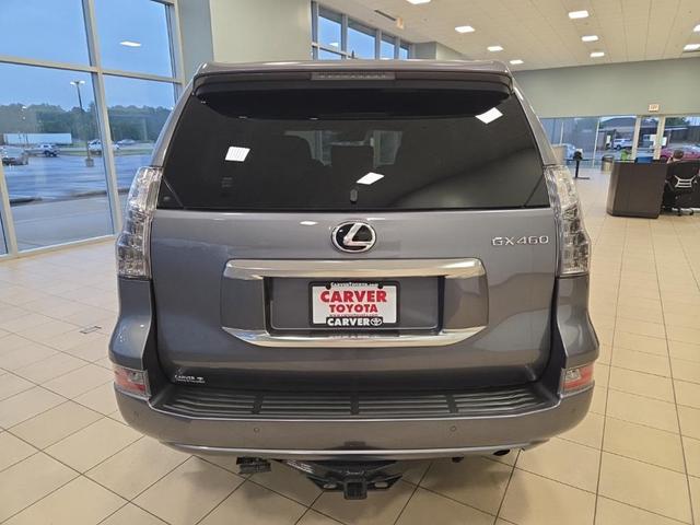 Photo of 2021 Gray Lexus GX 460