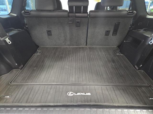 Photo of 2021 Gray Lexus GX 460