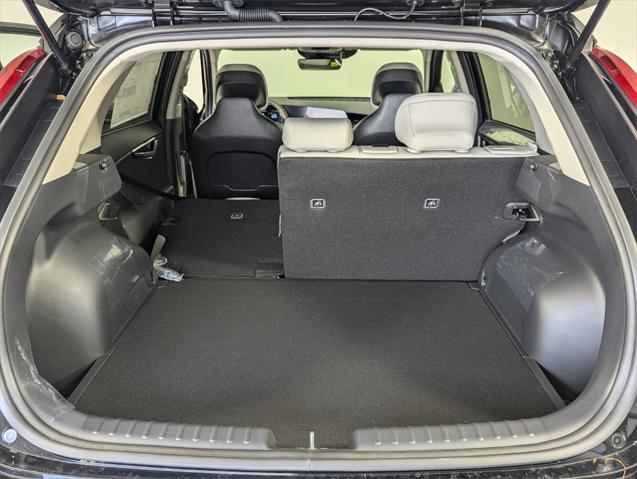 Photo of 2025 Aurora Black Pearl Kia Niro