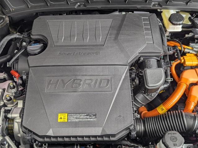 Photo of 2025 Aurora Black Pearl Kia Niro