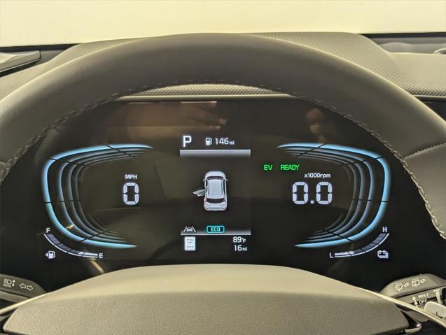 Photo of 2025 Aurora Black Pearl Kia Niro