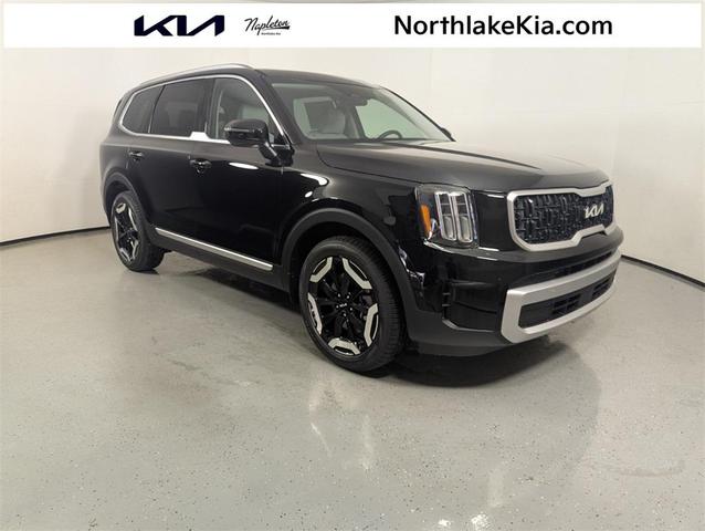 Photo of 2025 Ebony Black Kia Telluride
