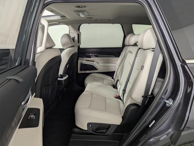 Photo of 2025 Panthera Metal Kia Telluride