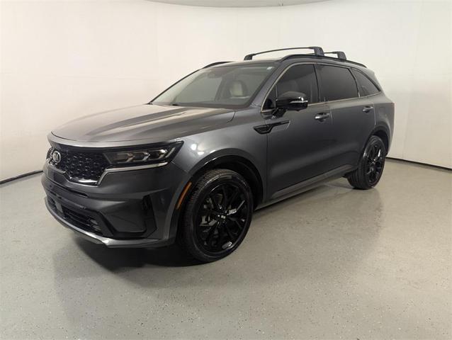 Photo of 2021 Gravity Grey Kia Sorento