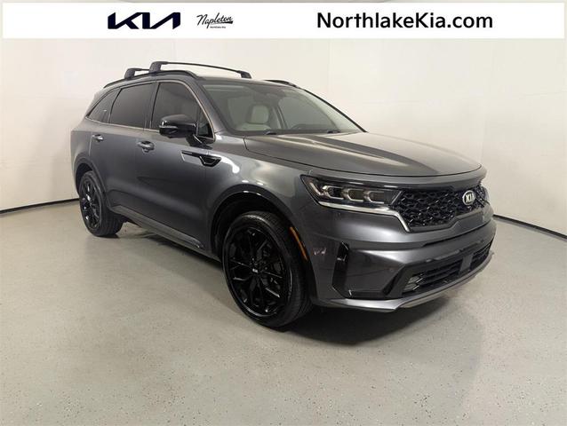 Photo of 2021 Gravity Grey Kia Sorento