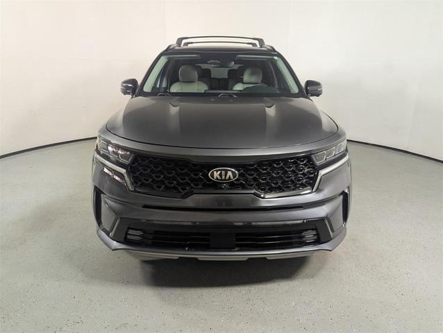Photo of 2021 Gravity Grey Kia Sorento