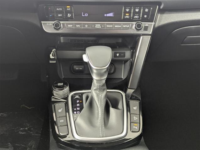 Photo of 2025 Gray Kia Seltos