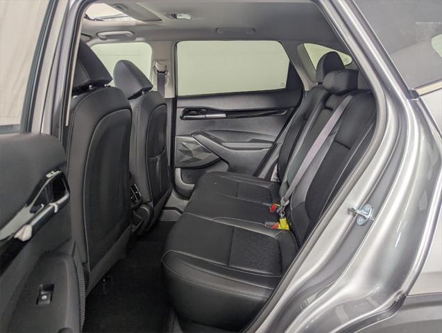Photo of 2025 Gray Kia Seltos