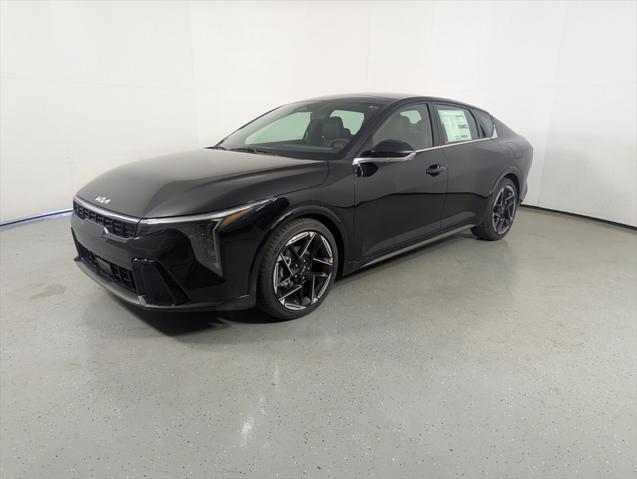 Photo of 2025 Aurora Black Pearl Kia K4